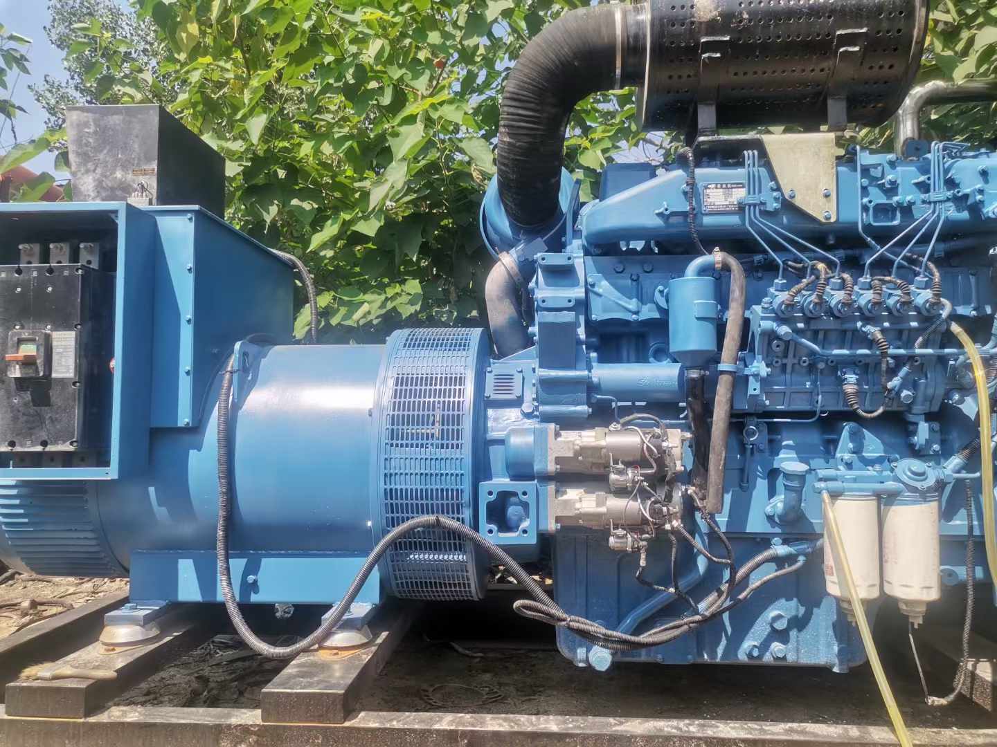 广河详细说明降低 800kW 柴油发电机输出电流波动的方法