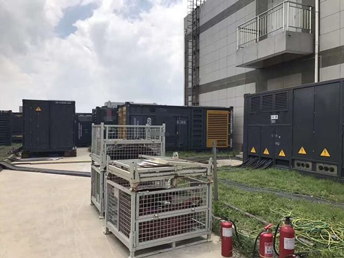 广河除了定期检查，还有哪些方法可以及时发现接触式转速表探头的磨损？