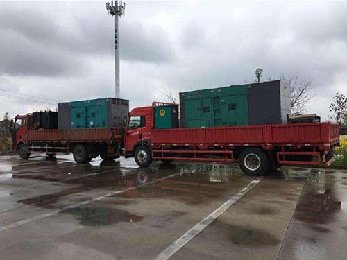 广河涂抹密封胶后，需要等待多长时间才能安装水冷式机油散热器密封件？