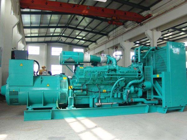 广河影响800KW发电机组油耗的因素有哪些？